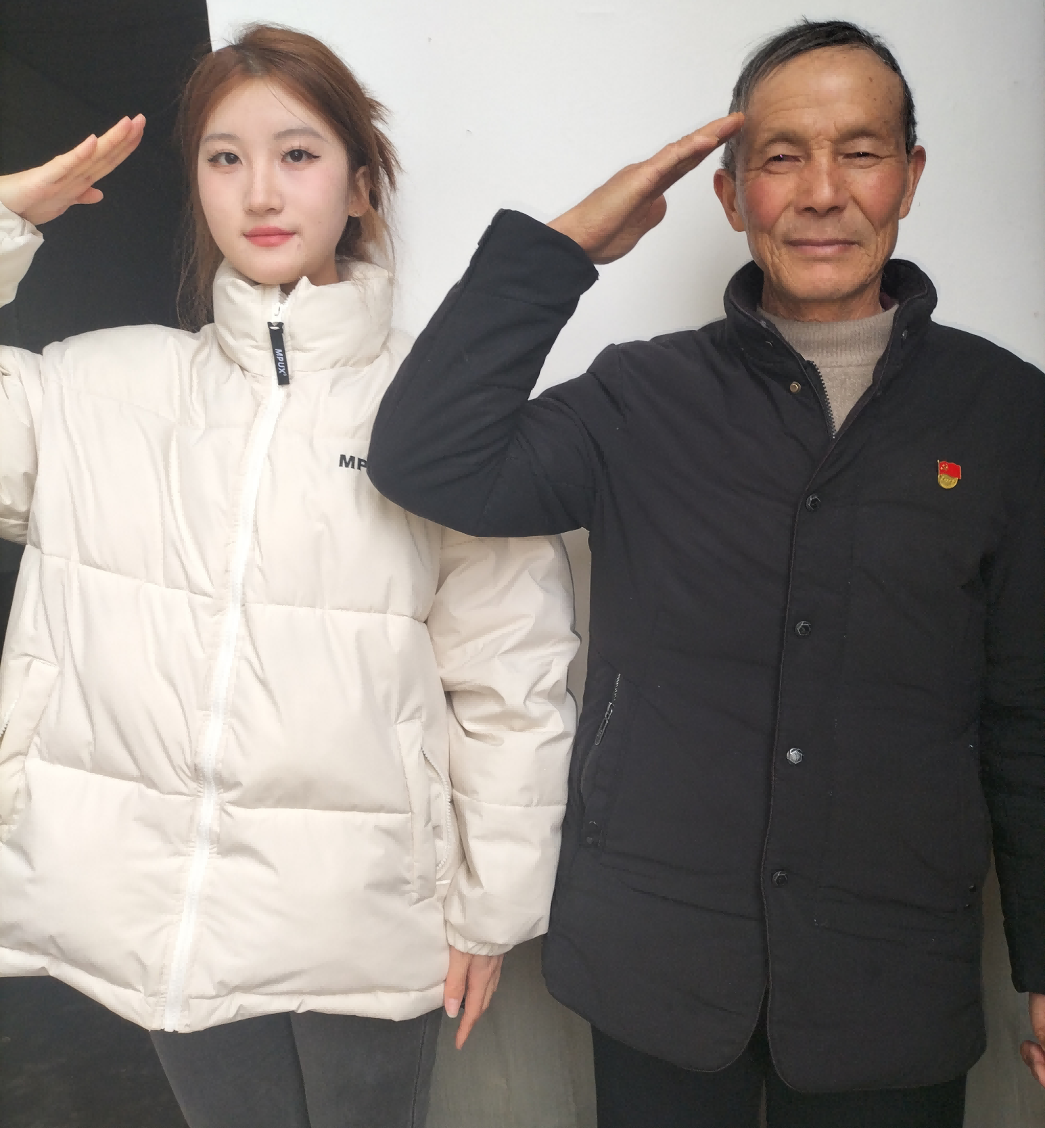 践行雷锋精神,致敬退伍老兵